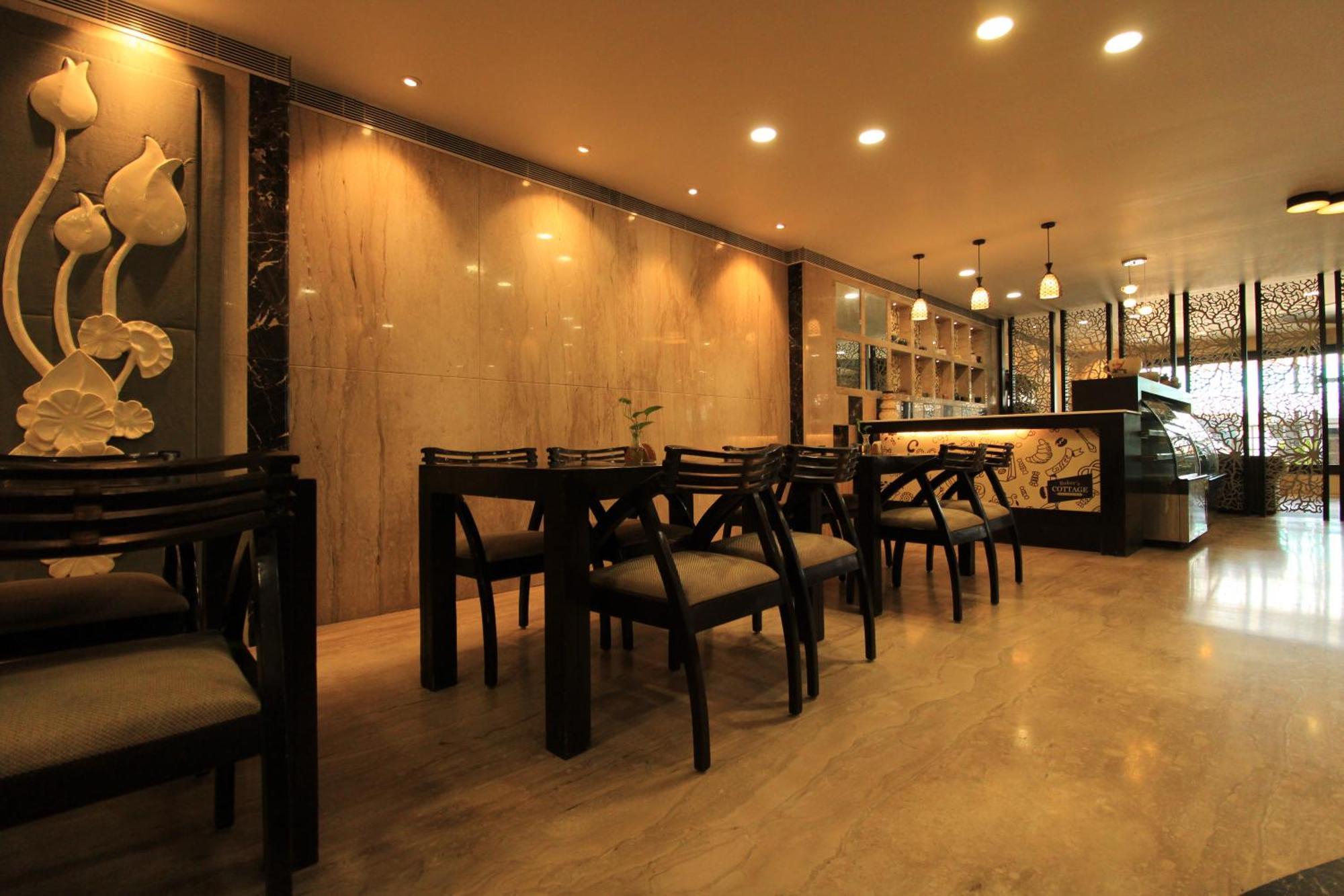 Hotel Southern Residency Kelambākkam Екстериор снимка